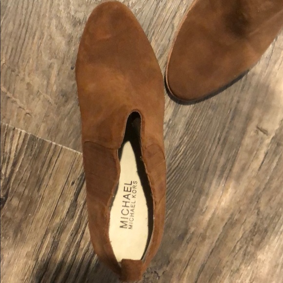 Michael Kors Bootie - Picture 2 of 3